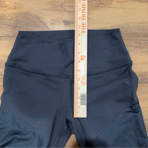 Alo Yoga Sheila High Waisted Mesh Leggings | Sz M, Gray | Yoga/Lounge/Activewear - Picture 6 of 7